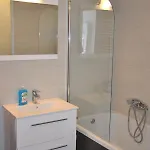 Akvamarin דירה